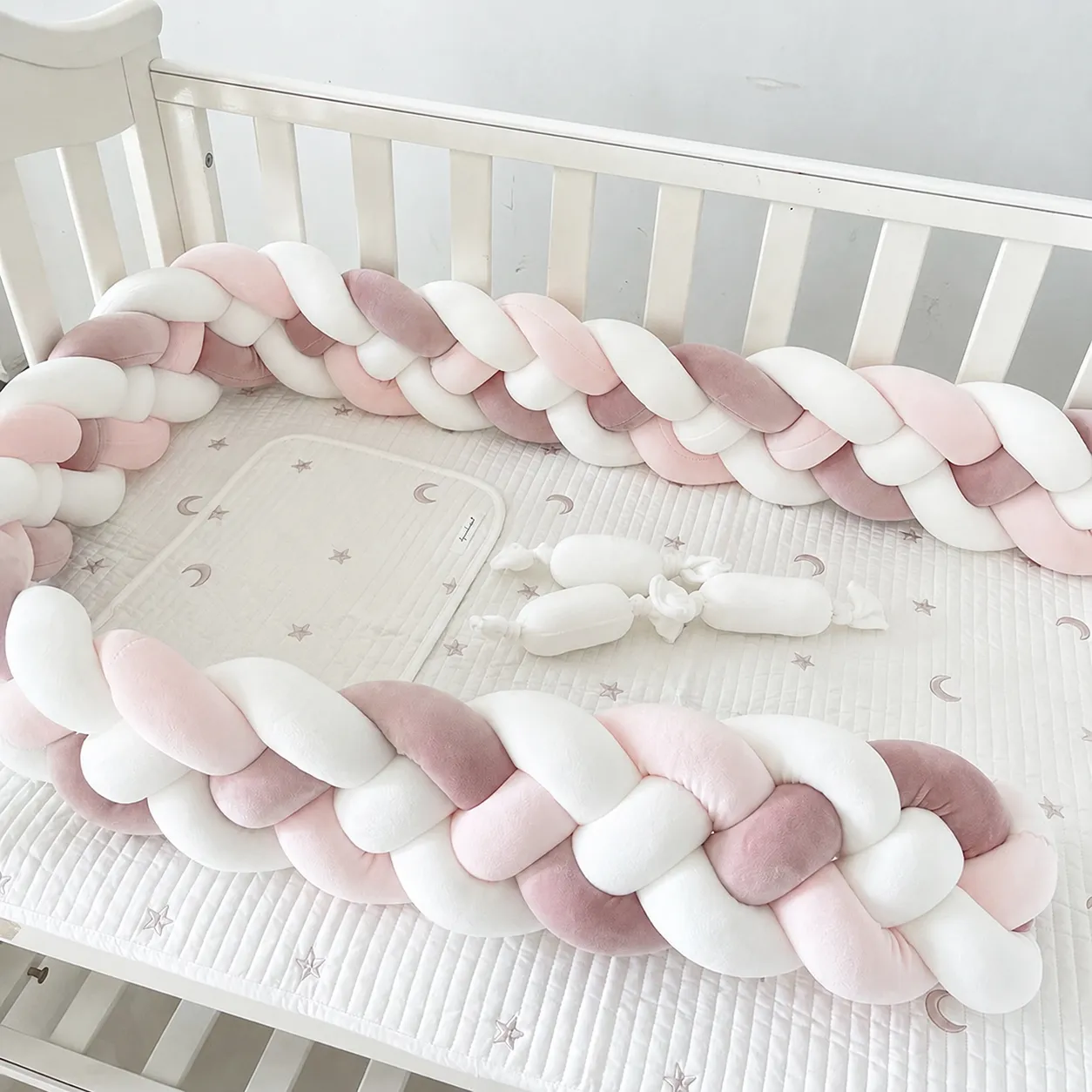 Bedomrander Baby Gevlochten Roze